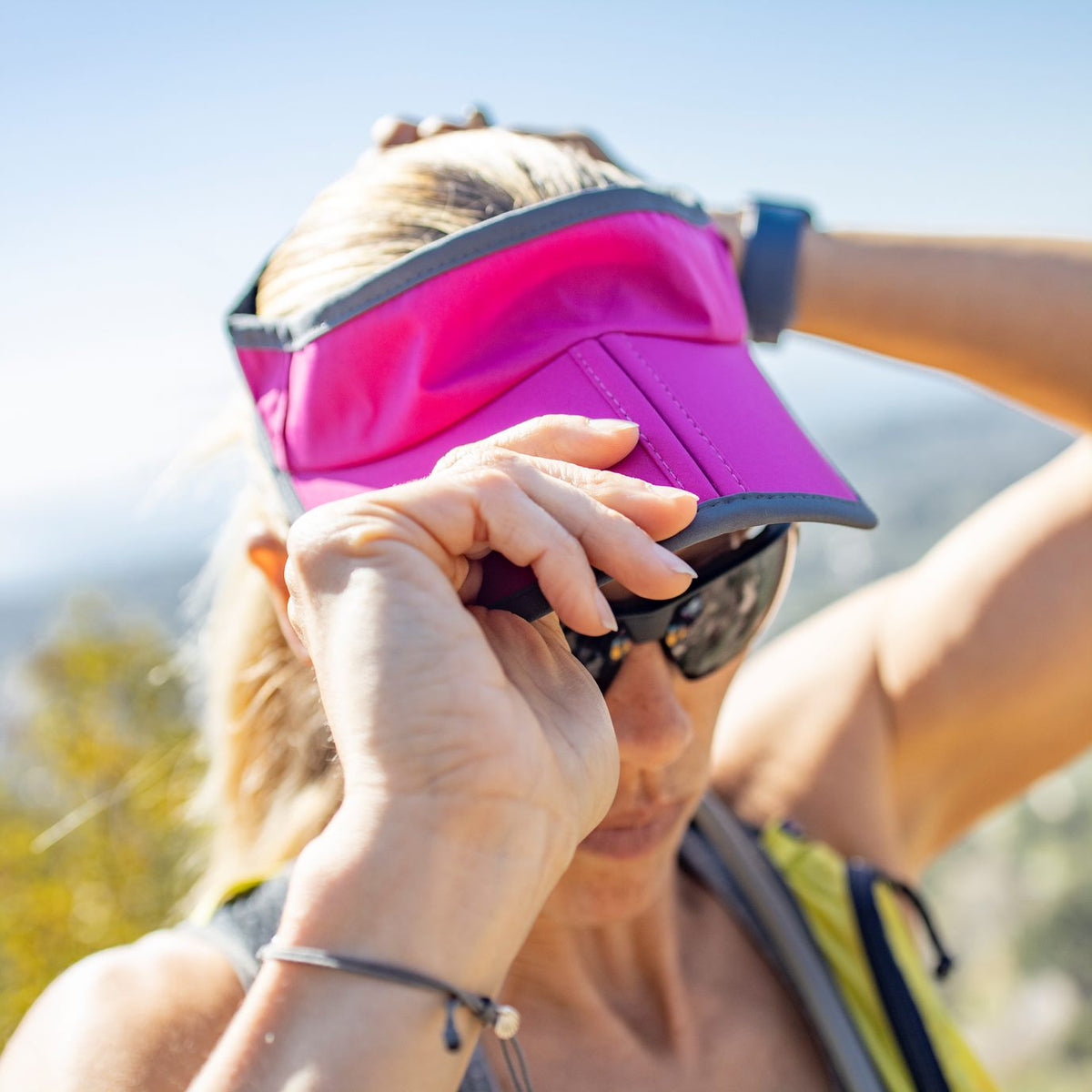 Sunday Afternoons Men's|Women's Aero Visor | Lightweight, Breathable Sun Visor