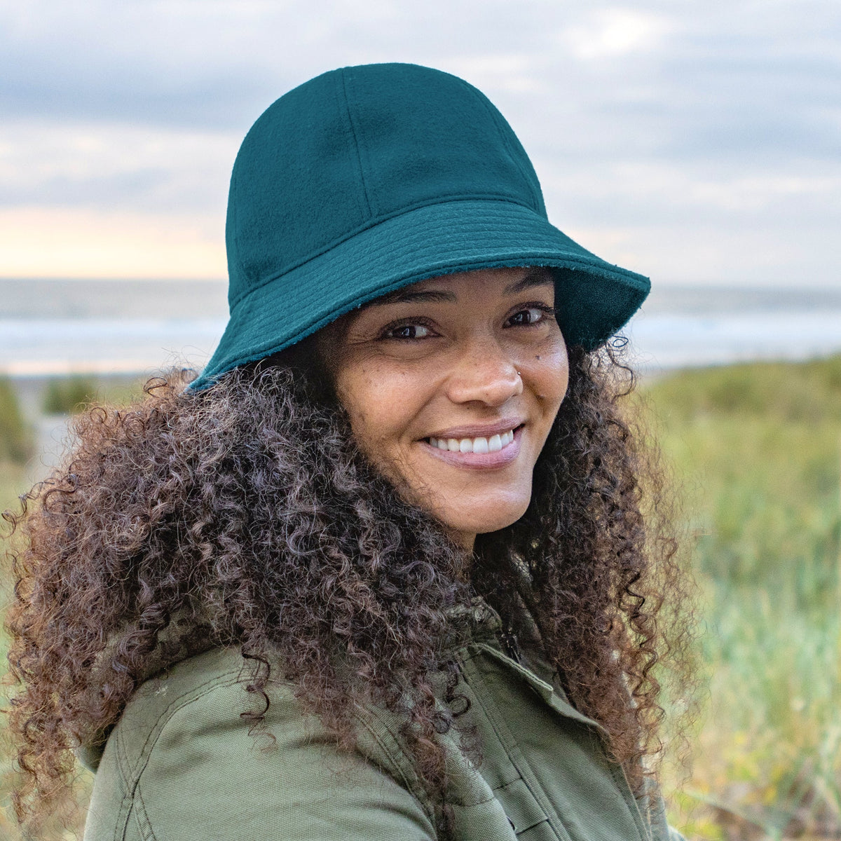 Sunday Afternoons Women's Sauvie Bucket | Packable, Sun Protection Bucket Hat